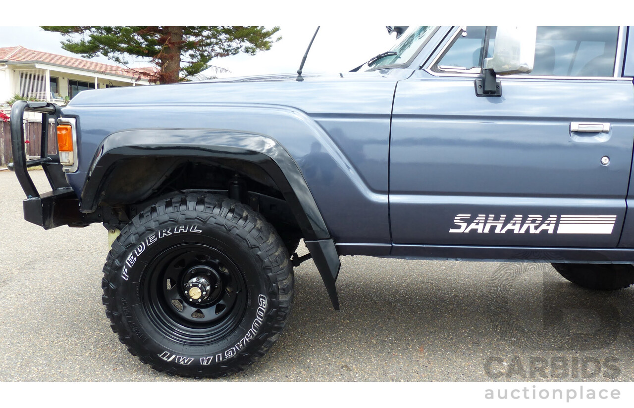 1/1986 Toyota Landcruiser Sahara (4x4) HJ61RG 4d Wagon Blue Diesel 4.0L