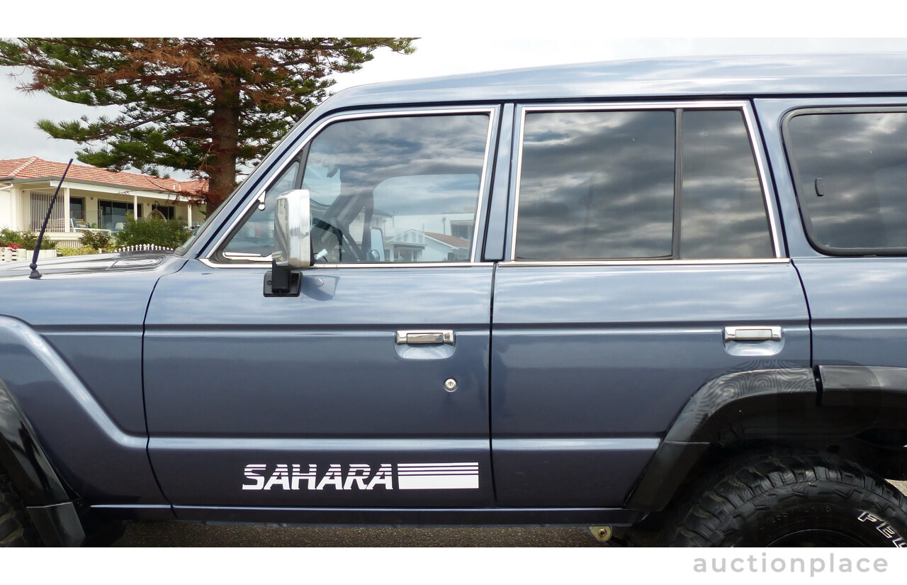 1/1986 Toyota Landcruiser Sahara (4x4) HJ61RG 4d Wagon Blue Diesel 4.0L