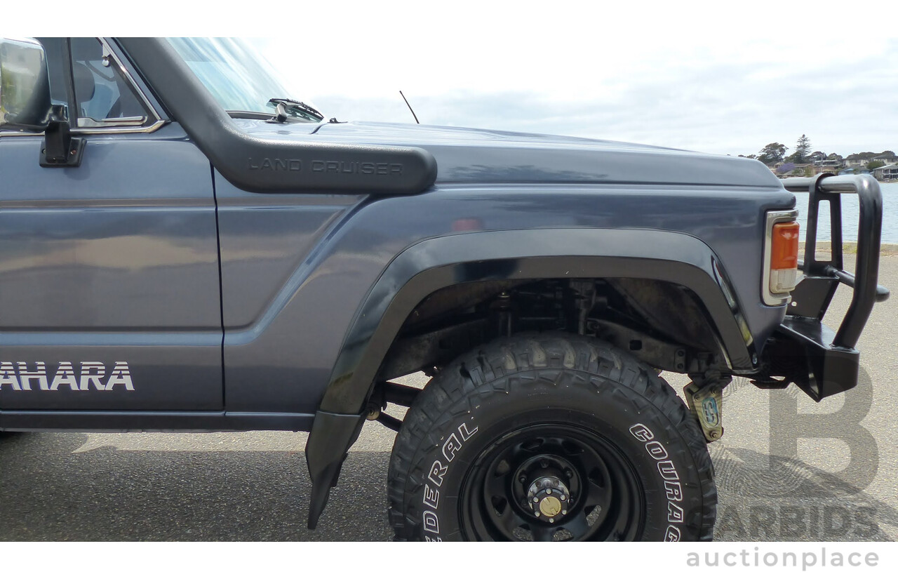 1/1986 Toyota Landcruiser Sahara (4x4) HJ61RG 4d Wagon Blue Diesel 4.0L