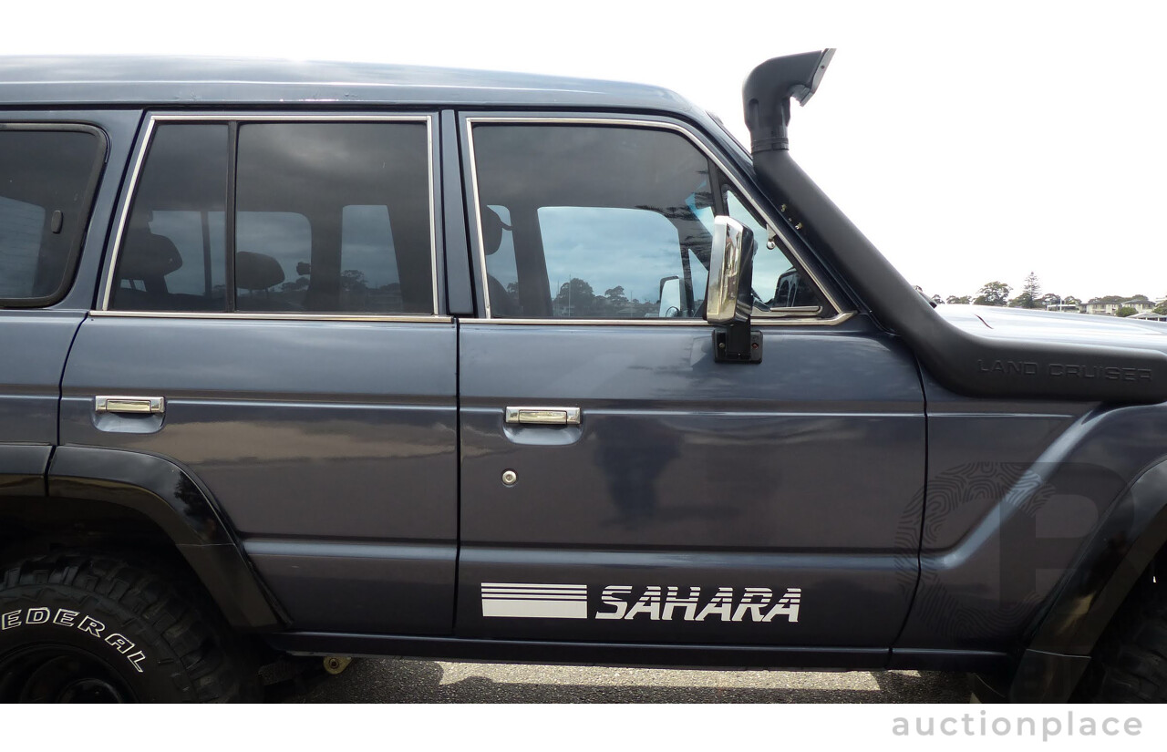 1/1986 Toyota Landcruiser Sahara (4x4) HJ61RG 4d Wagon Blue Diesel 4.0L