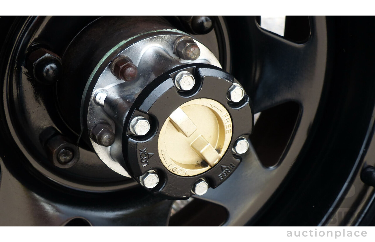 1/1986 Toyota Landcruiser Sahara (4x4) HJ61RG 4d Wagon Blue Diesel 4.0L