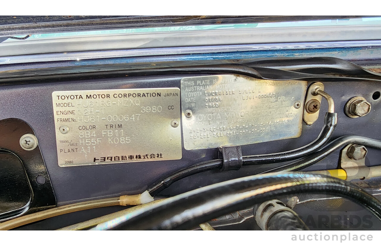 1/1986 Toyota Landcruiser Sahara (4x4) HJ61RG 4d Wagon Blue Diesel 4.0L