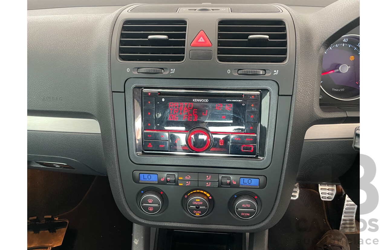 07/06 Volkswagen Golf GTi FWD 1K 5D Hatchback White 2.0L