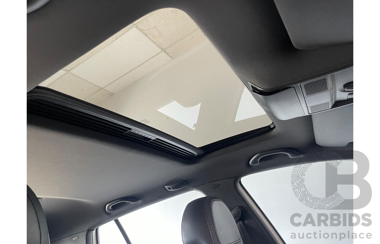 07/06 Volkswagen Golf GTi FWD 1K 5D Hatchback White 2.0L