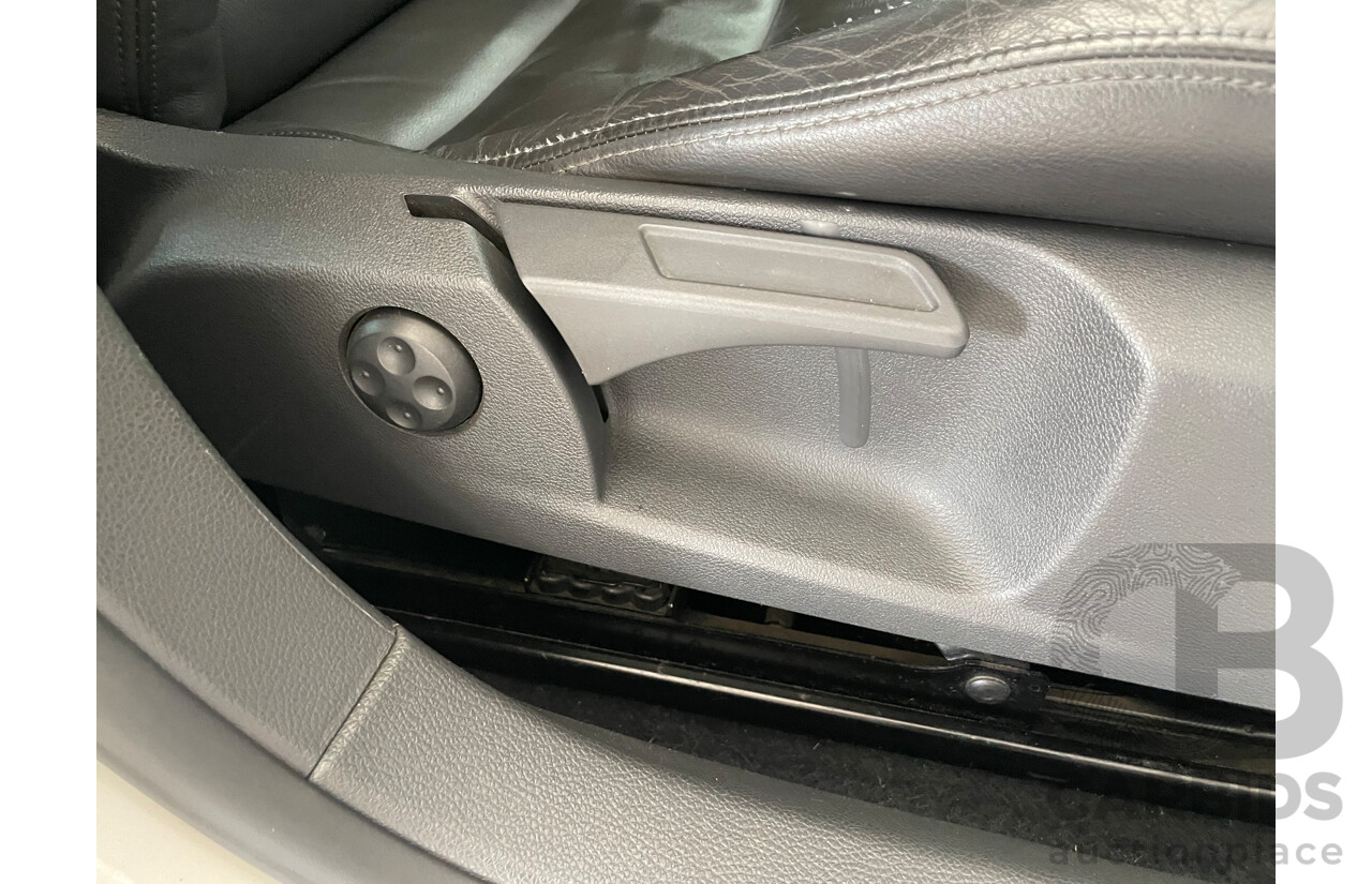 07/06 Volkswagen Golf GTi FWD 1K 5D Hatchback White 2.0L