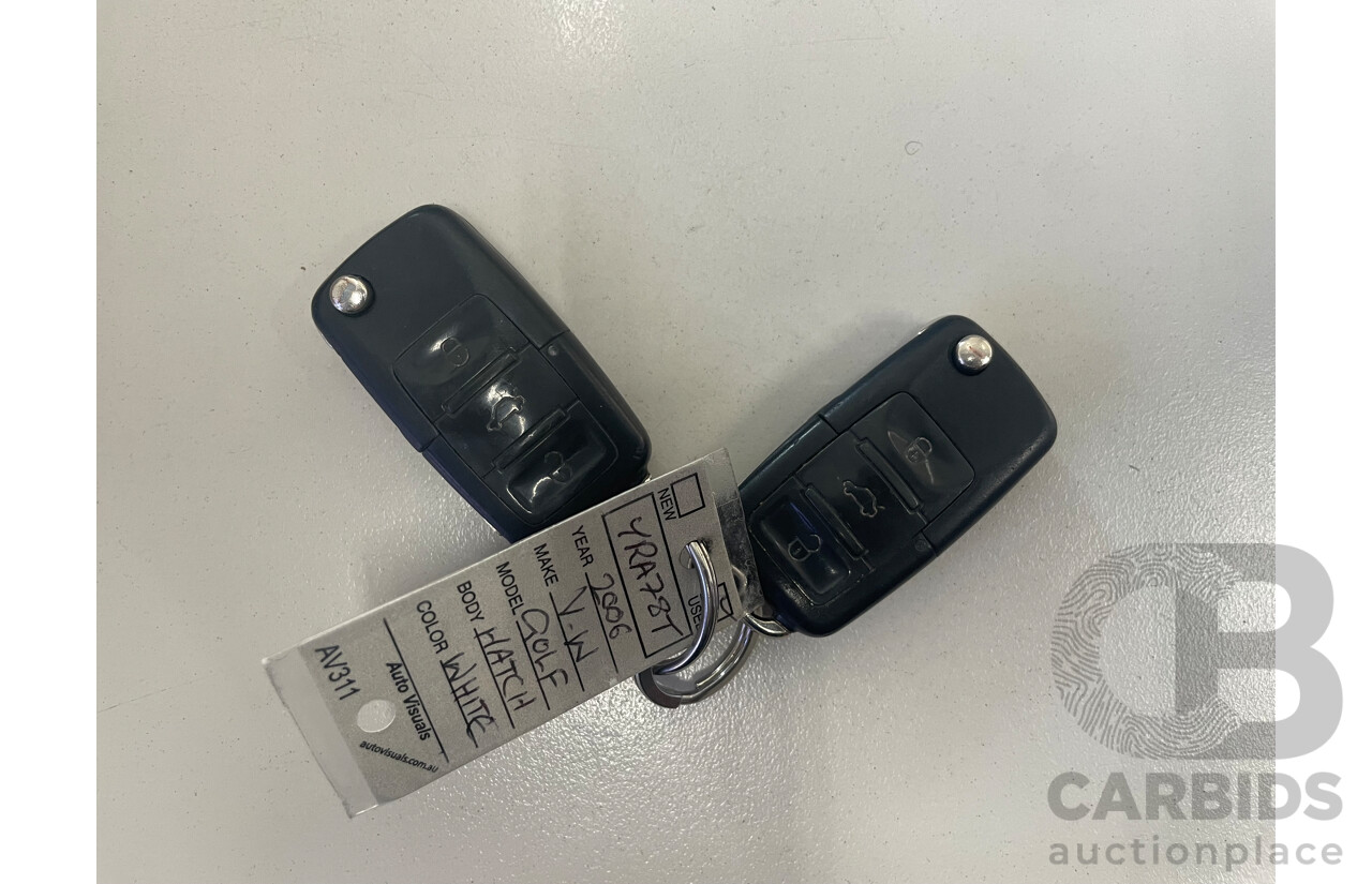 07/06 Volkswagen Golf GTi FWD 1K 5D Hatchback White 2.0L