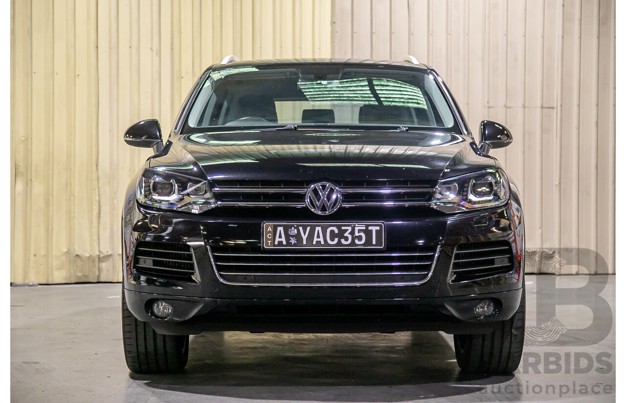05/14 Volkswagen Touareg V6 TDI (AWD) 7P MY14 4d Wagon Metallic Black Turbo Diesel V6 3.0L