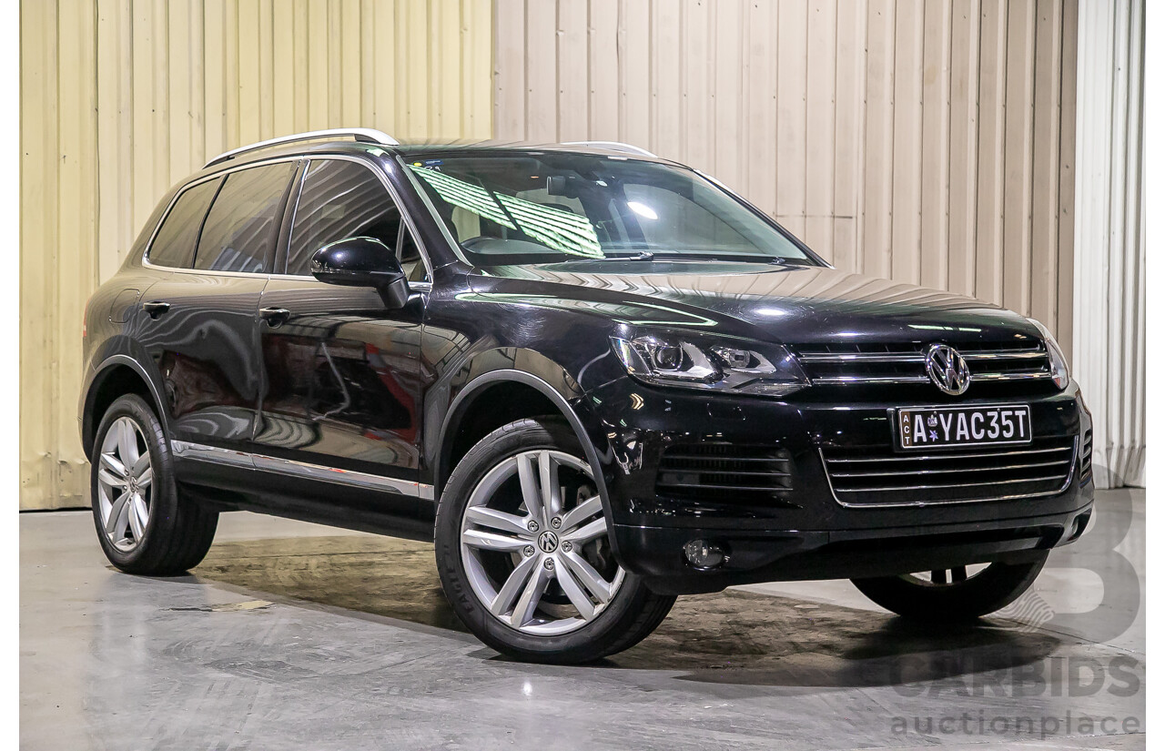 05/14 Volkswagen Touareg V6 TDI (AWD) 7P MY14 4d Wagon Metallic Black Turbo Diesel V6 3.0L