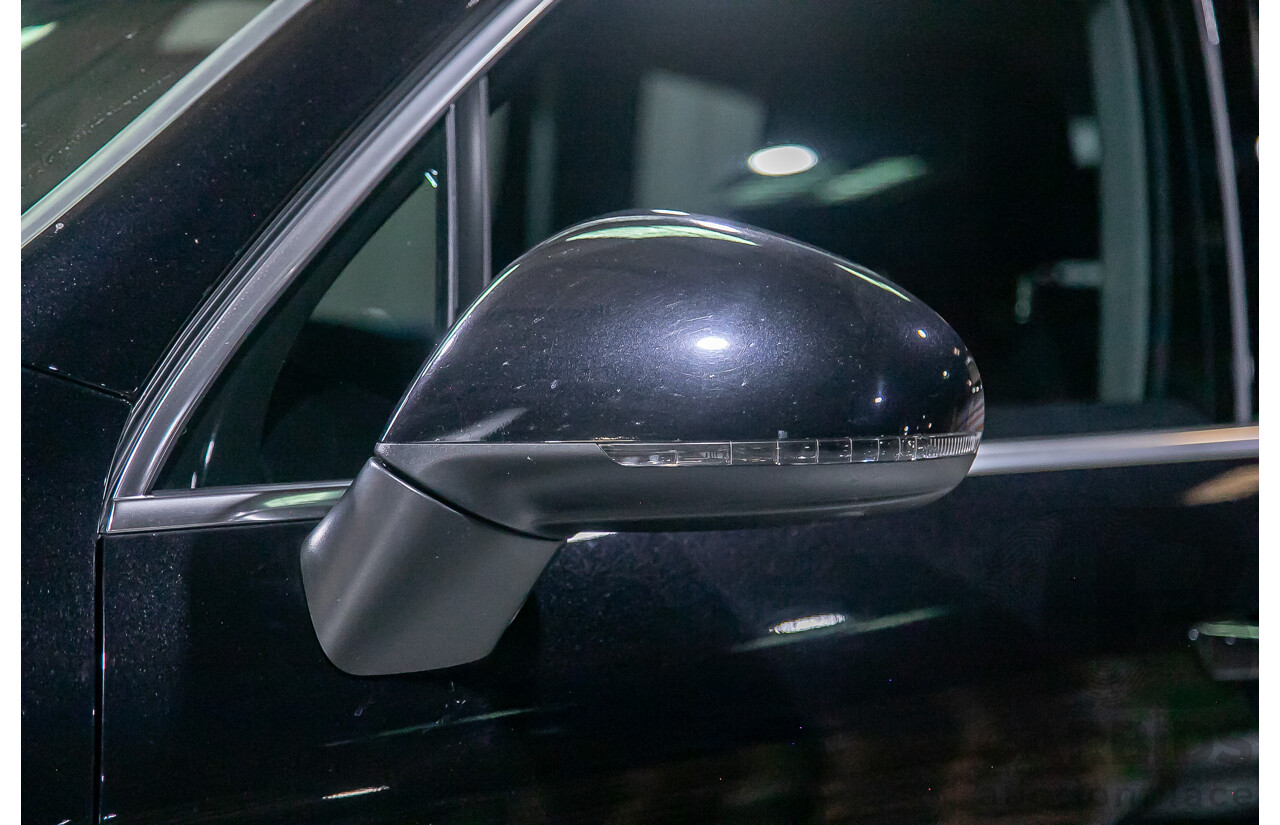 05/14 Volkswagen Touareg V6 TDI (AWD) 7P MY14 4d Wagon Metallic Black Turbo Diesel V6 3.0L