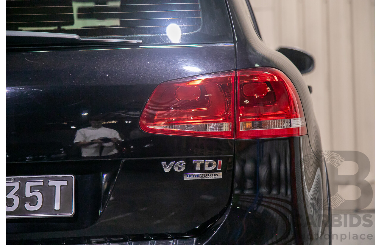 05/14 Volkswagen Touareg V6 TDI (AWD) 7P MY14 4d Wagon Metallic Black Turbo Diesel V6 3.0L