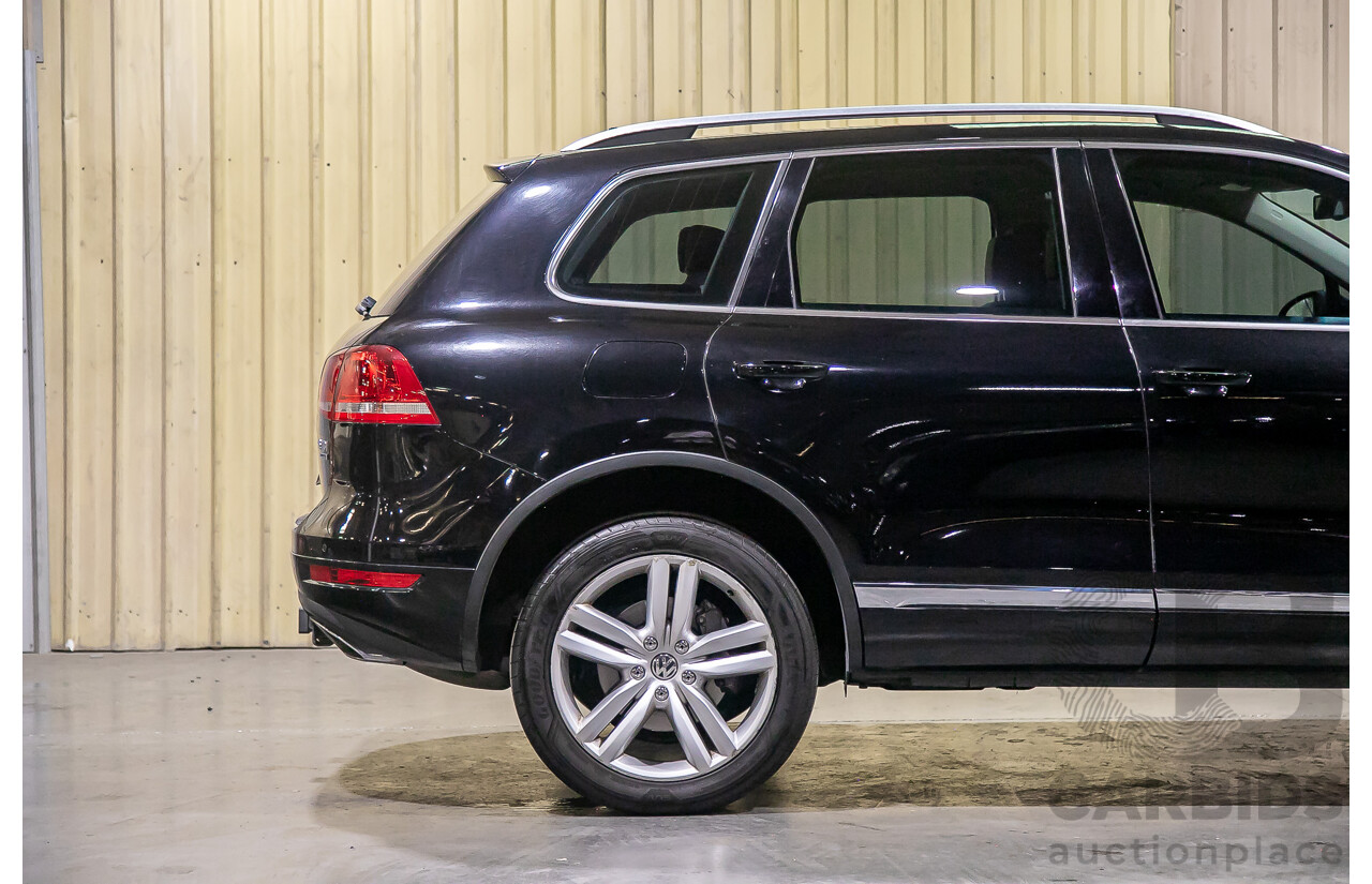 05/14 Volkswagen Touareg V6 TDI (AWD) 7P MY14 4d Wagon Metallic Black Turbo Diesel V6 3.0L
