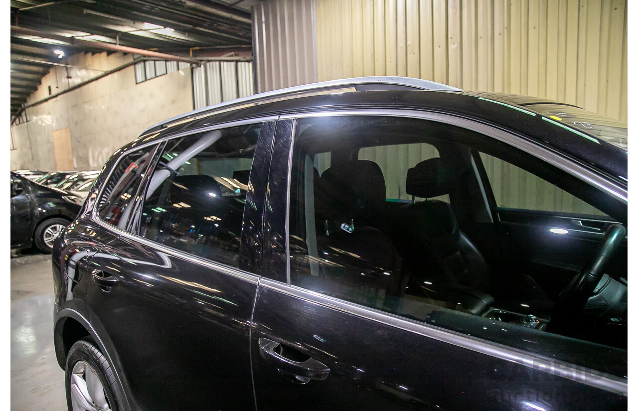 05/14 Volkswagen Touareg V6 TDI (AWD) 7P MY14 4d Wagon Metallic Black Turbo Diesel V6 3.0L