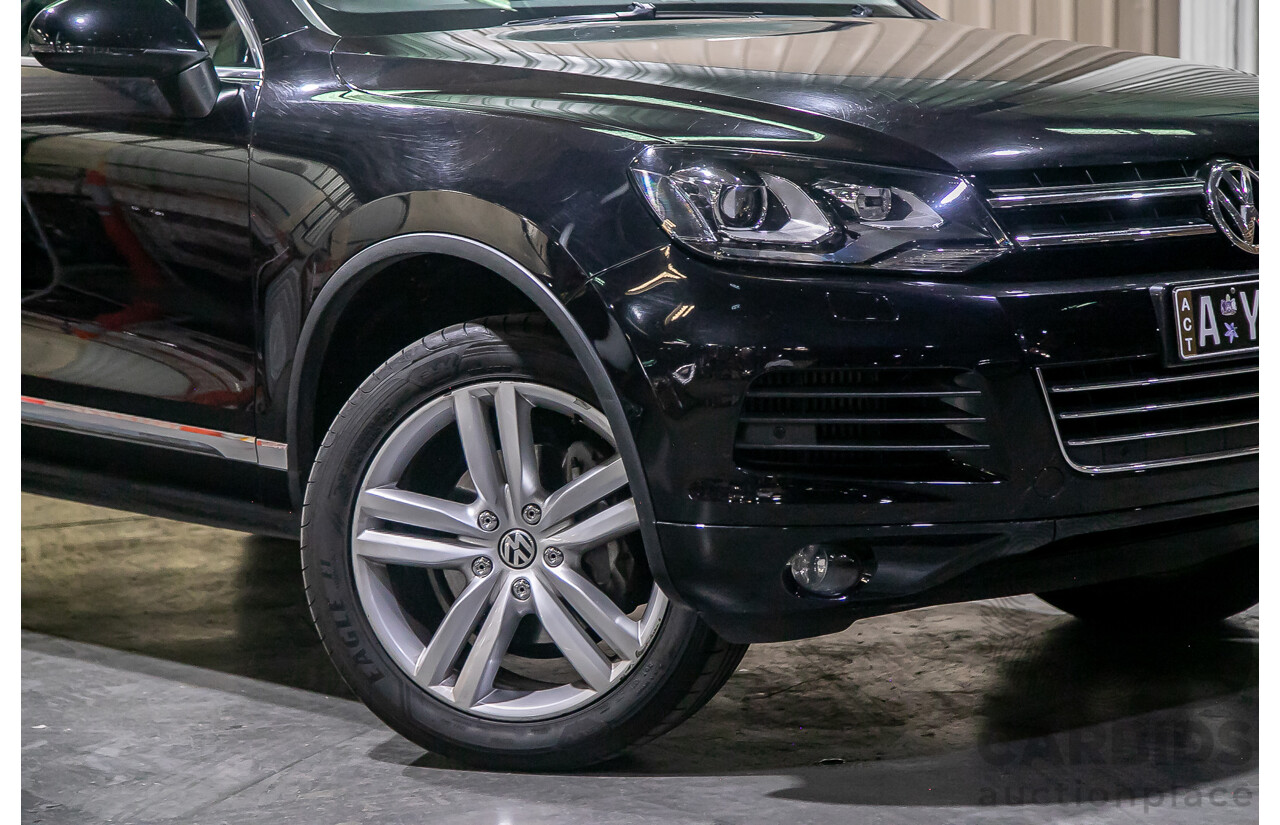 05/14 Volkswagen Touareg V6 TDI (AWD) 7P MY14 4d Wagon Metallic Black Turbo Diesel V6 3.0L