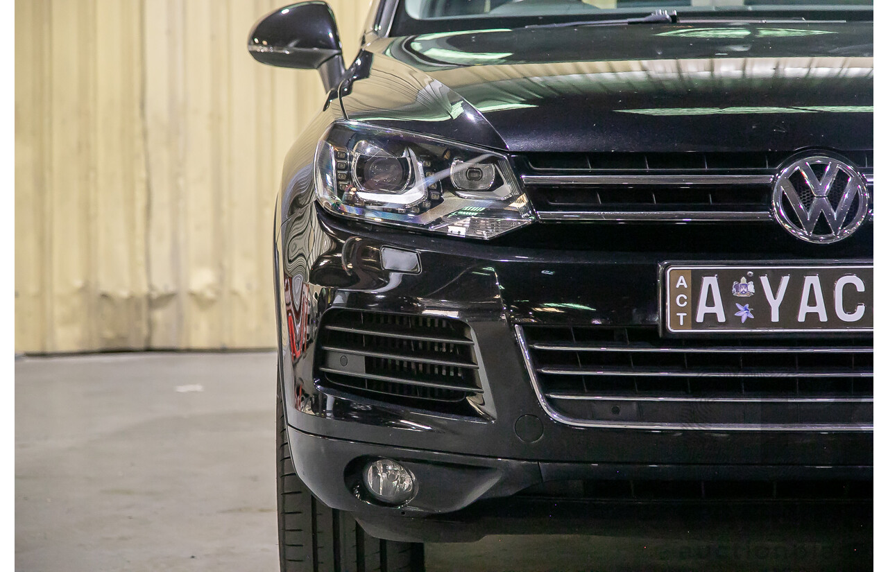 05/14 Volkswagen Touareg V6 TDI (AWD) 7P MY14 4d Wagon Metallic Black Turbo Diesel V6 3.0L
