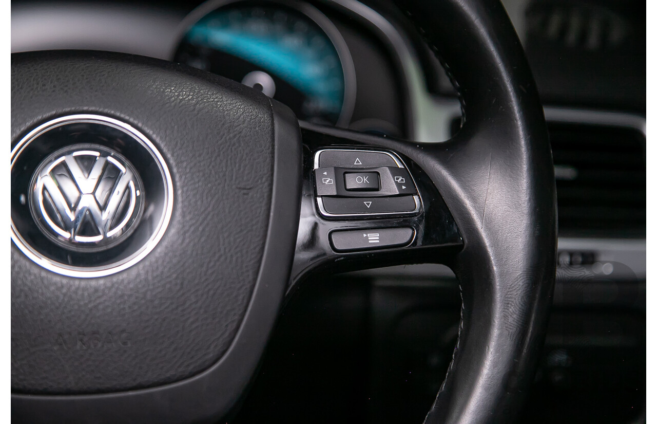 05/14 Volkswagen Touareg V6 TDI (AWD) 7P MY14 4d Wagon Metallic Black Turbo Diesel V6 3.0L