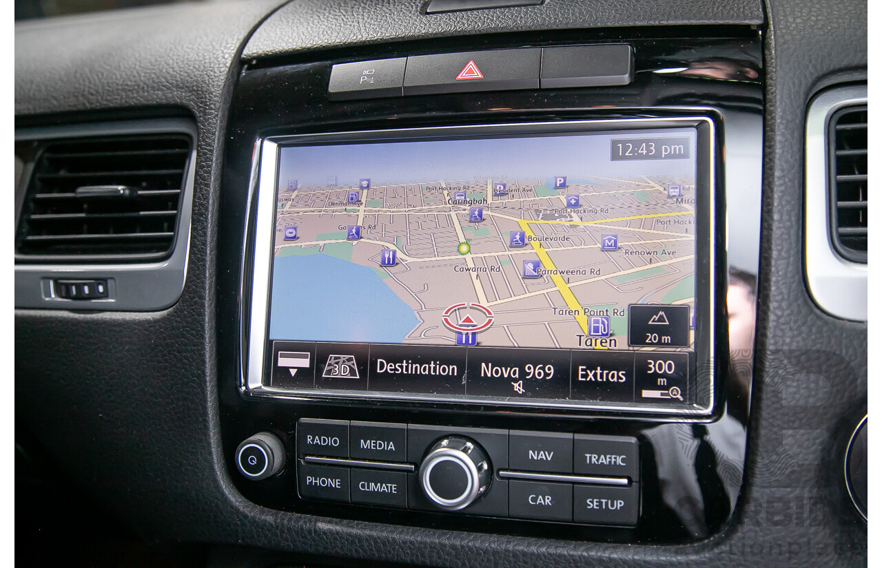 05/14 Volkswagen Touareg V6 TDI (AWD) 7P MY14 4d Wagon Metallic Black Turbo Diesel V6 3.0L