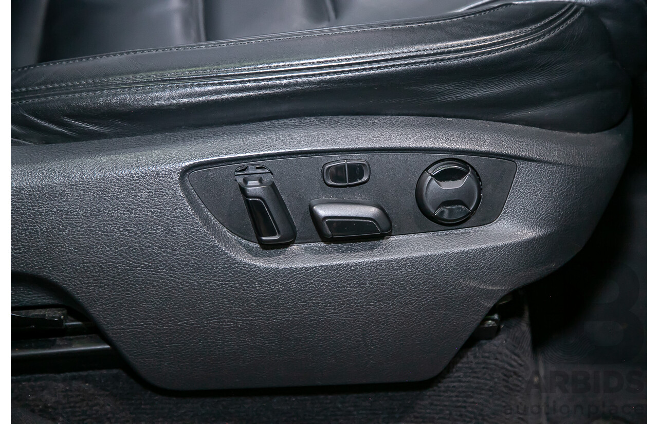 05/14 Volkswagen Touareg V6 TDI (AWD) 7P MY14 4d Wagon Metallic Black Turbo Diesel V6 3.0L