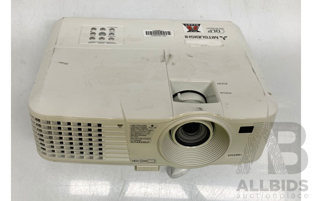 Mitsubishi (EW330U) WXGA Projector