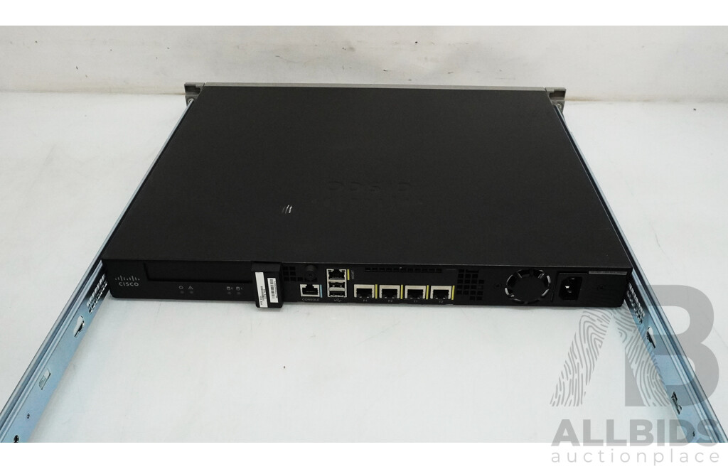 Cisco (MRSA) IronPort S170 Web Security Appliance