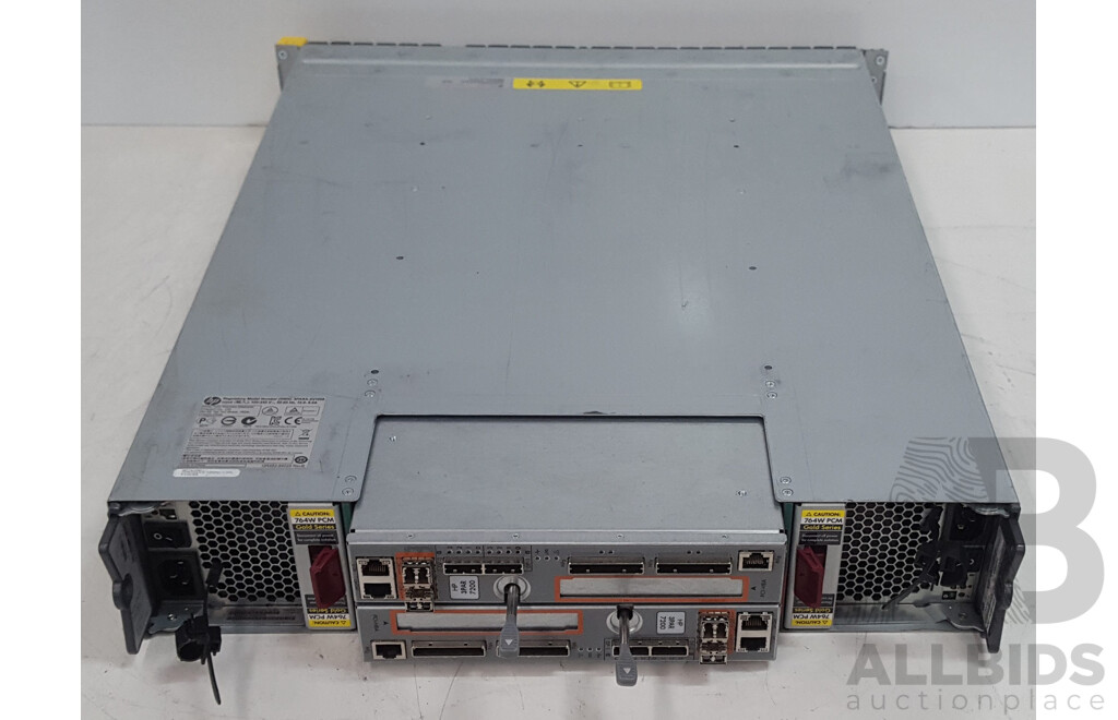HP 3PAR StoreServ 7200 24-Bay 2RU Hard Drive Array w/ 20.4TB of Total Storage