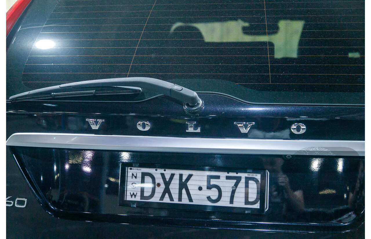 6/2015 Volvo XC60 D5 R-Design (AWD) DZ MY15 4d Wagon Metallic Black Twin Turbo Diesel 2.4L