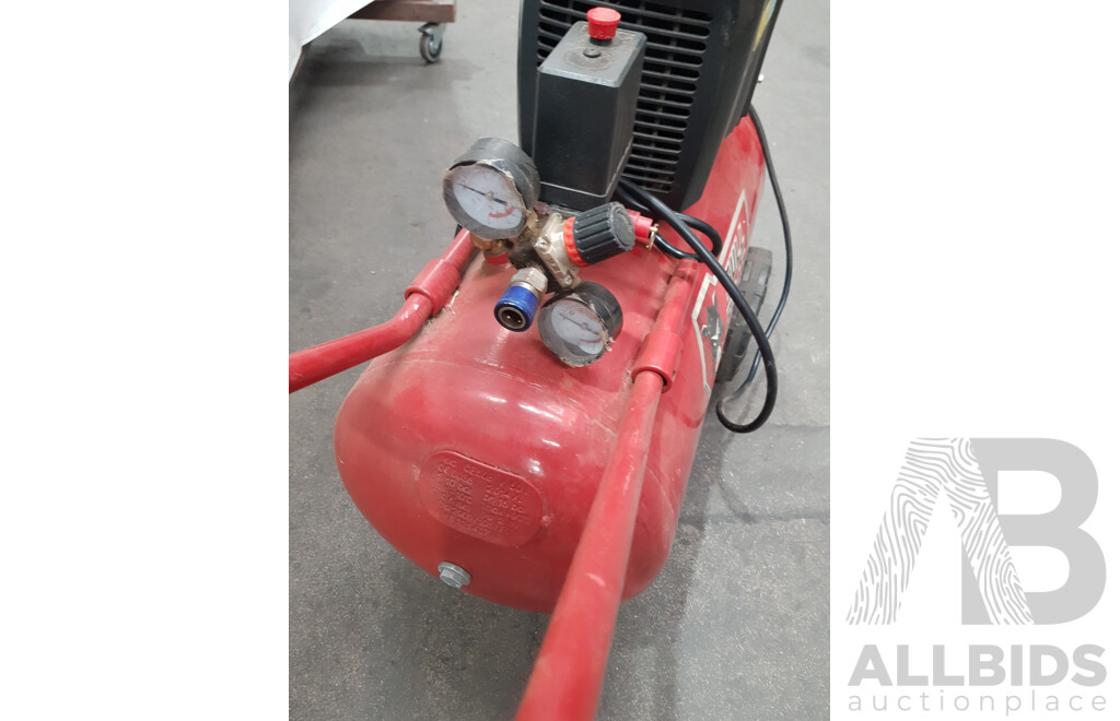 Full Boar (FBT-5100) Air Compressor