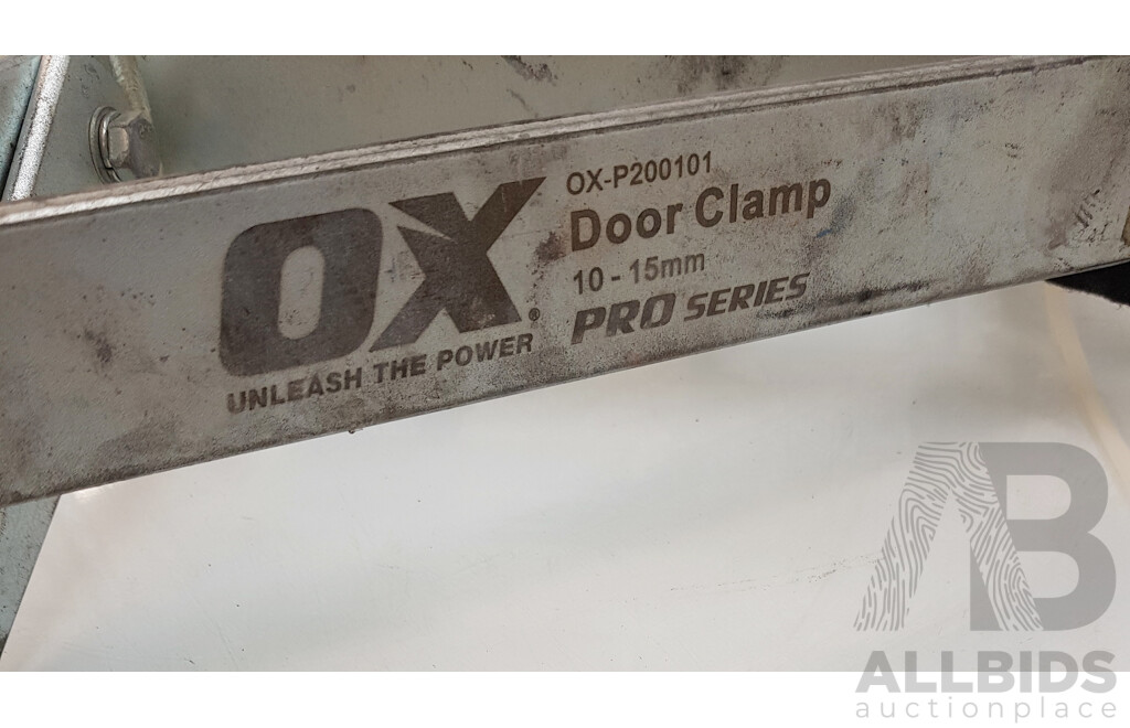 OX Tools (OX-P200101) Professional Door Clamp