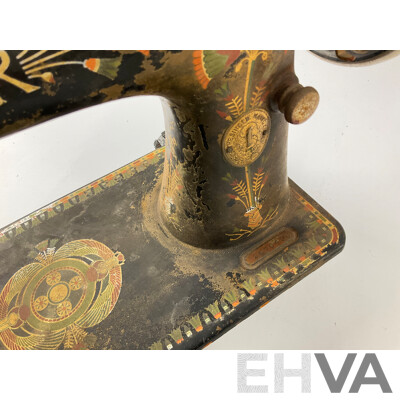 1925 Singer Sewing Machine with Thistle Decorations