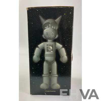 Vintage Tezuka Productions Astro Boy ATS Collectors Special Edition Display Figure with Original Box