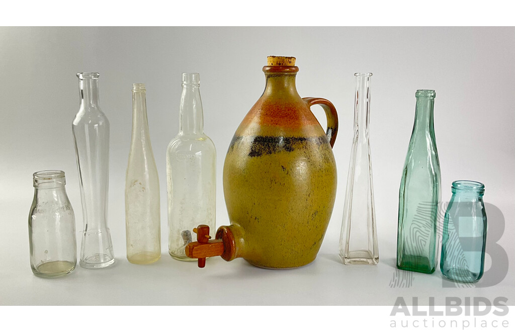 Vintage Gilbert Buchanan Redbyrne Potteries Glazed Ceramic Cask and Seven Vintage Bottles Including Lindemans and Dairy Farmers