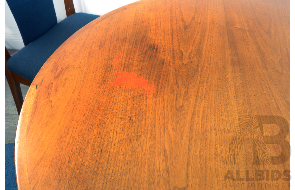 Vintage Parker Nine Piece Dining Suite