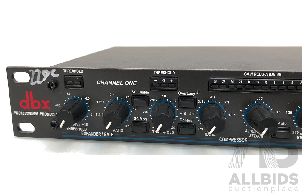 DBX Professional Products 1066 Compressor / Limiter / Gate