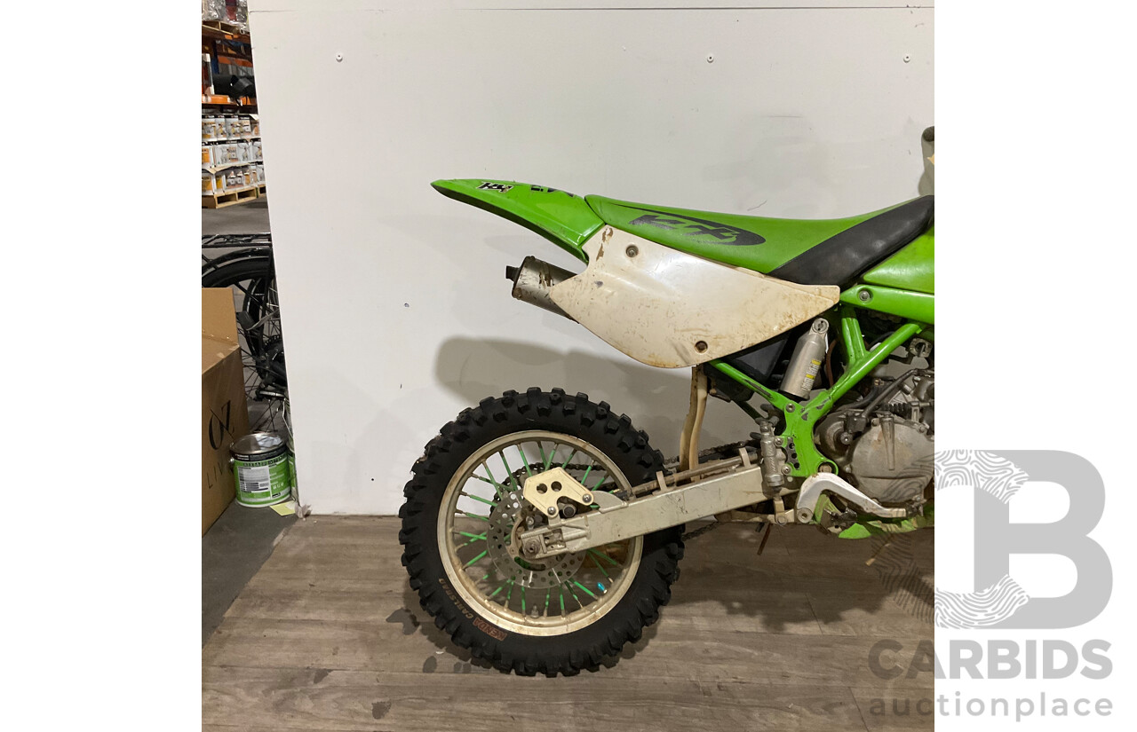 KAWASAKI KX DIRT BIKE