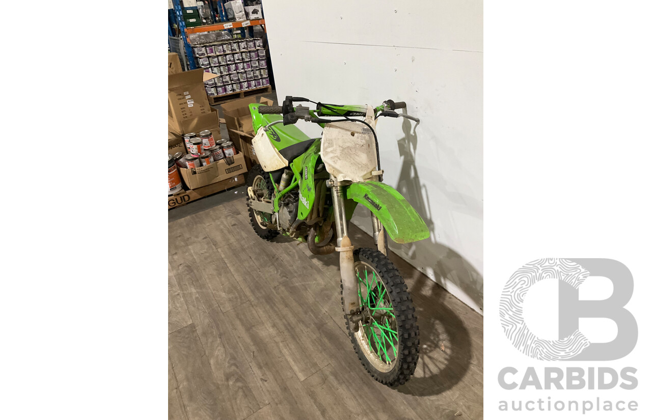 KAWASAKI KX DIRT BIKE