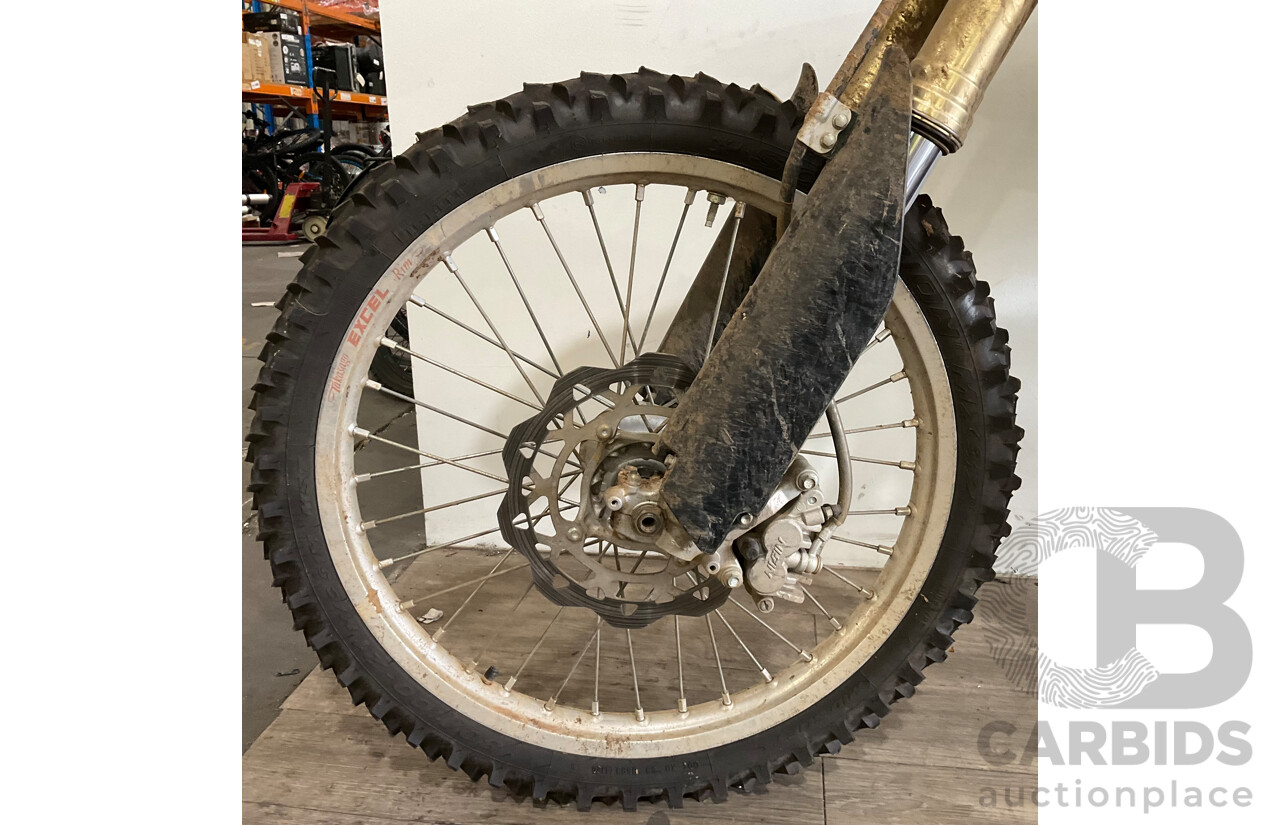 SUZUKI RM-Z 250cc Dirt Bike