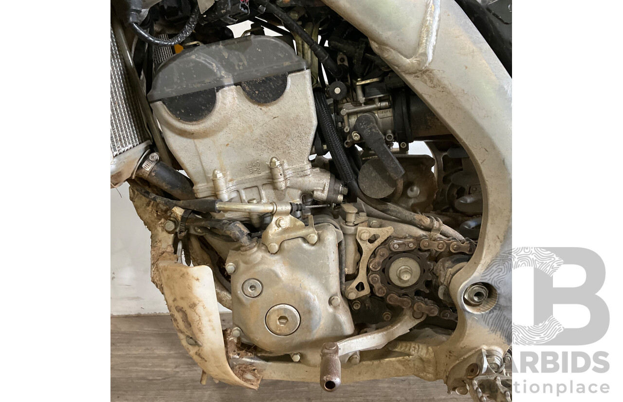 SUZUKI RM-Z 250cc Dirt Bike