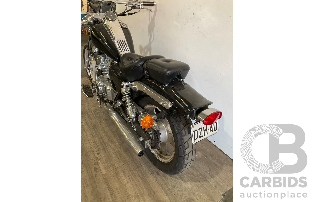 LARO-DADYW 250CC DD250E-9B SERIES 2010 BLACK MOTOR CYCLE