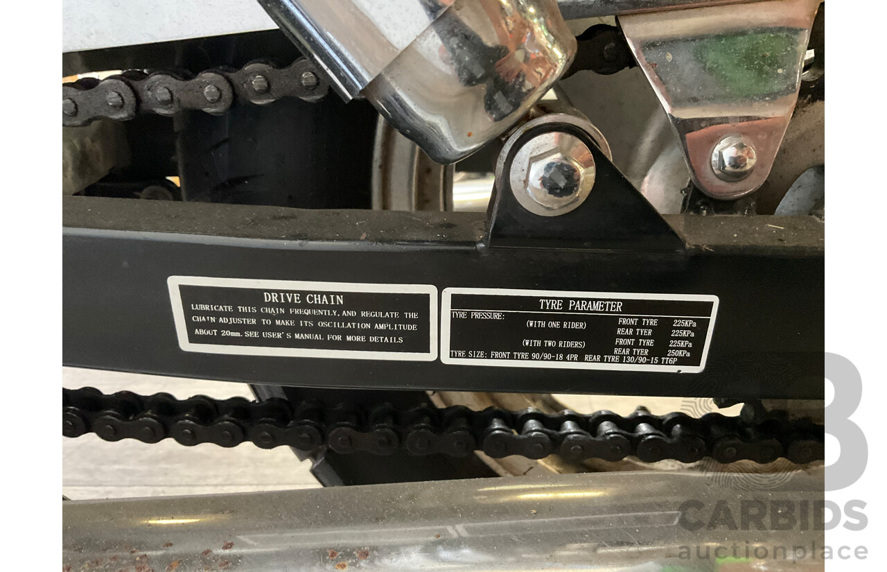 LARO-DADYW 250CC DD250E-9B SERIES 2010 BLACK MOTOR CYCLE