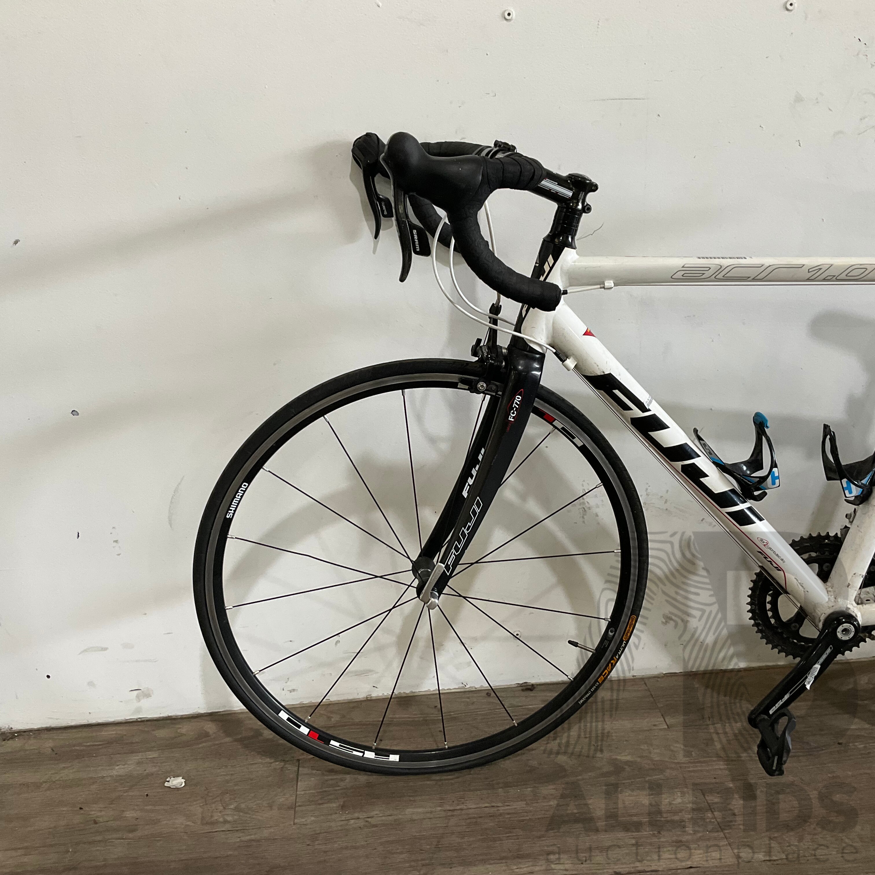 Fuji ACR 1.0 0 Roubaix Road - – Lot 1 | ALLBIDS ROUBAIX ACR1.0