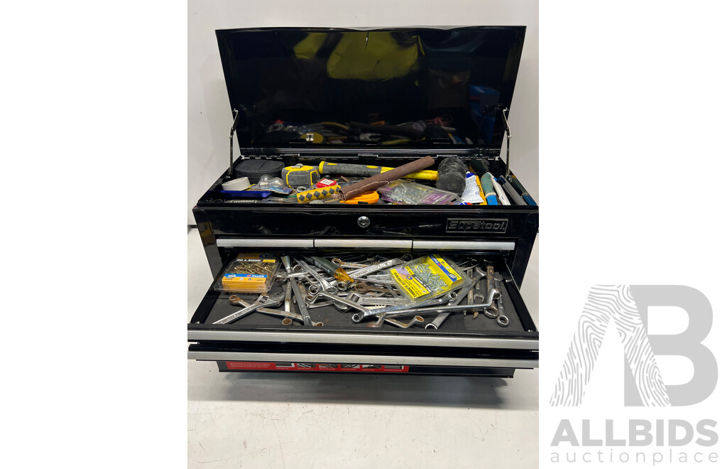 Assorted of Tools Hardware in Supatool Metal Tool Box