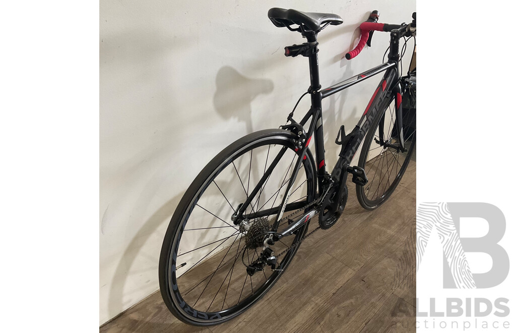 PERFORMER Storm Black & Red Road Bike