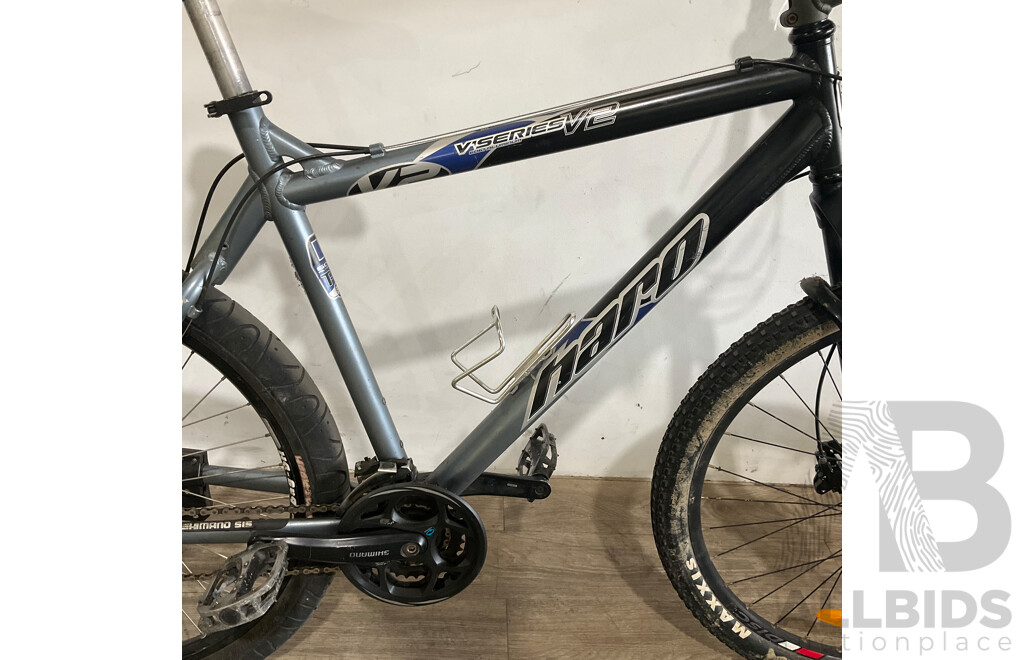 HARO V Series V2 Mountain Bike