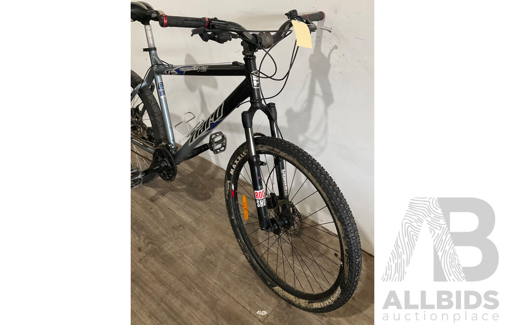 HARO V Series V2 Mountain Bike