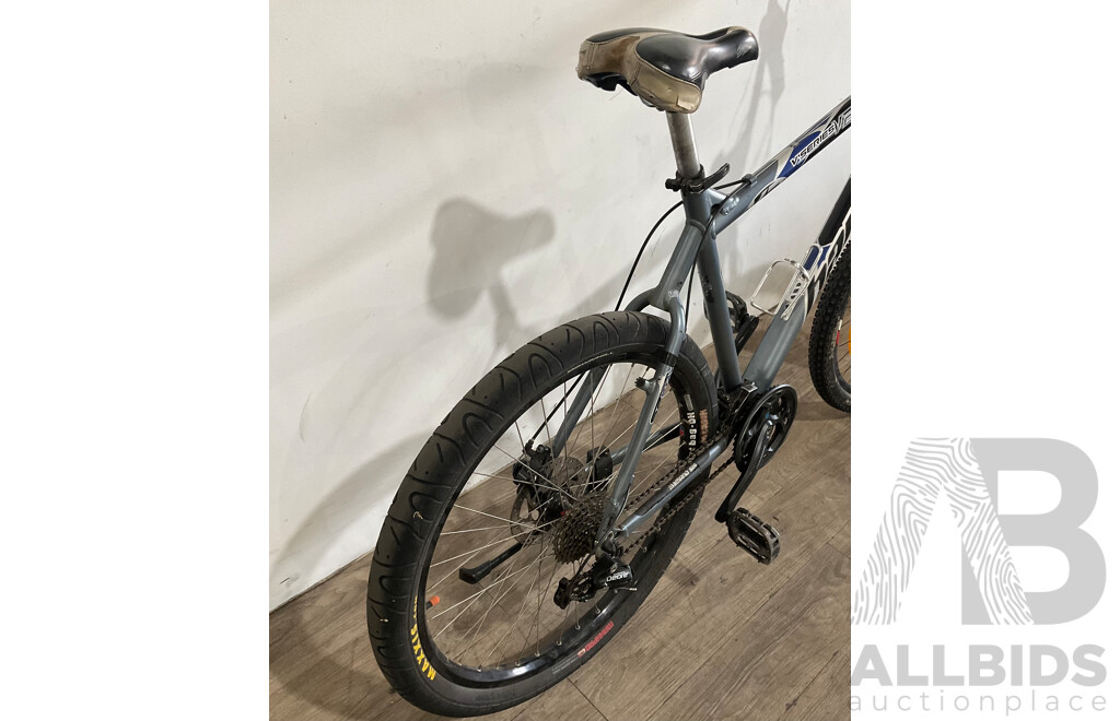 HARO V Series V2 Mountain Bike