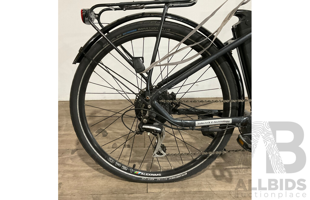 VELECTRIX Urban Step Through Bike W/ Charger - Estimated ORP $659.00