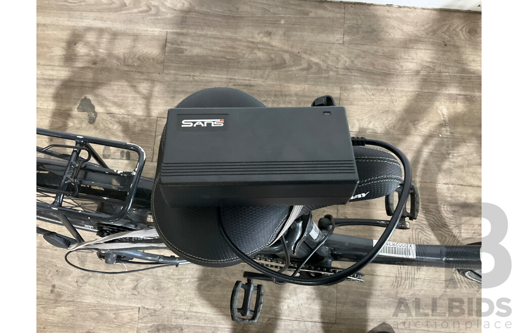 VELECTRIX Urban Step Through Bike W/ Charger - Estimated ORP $659.00