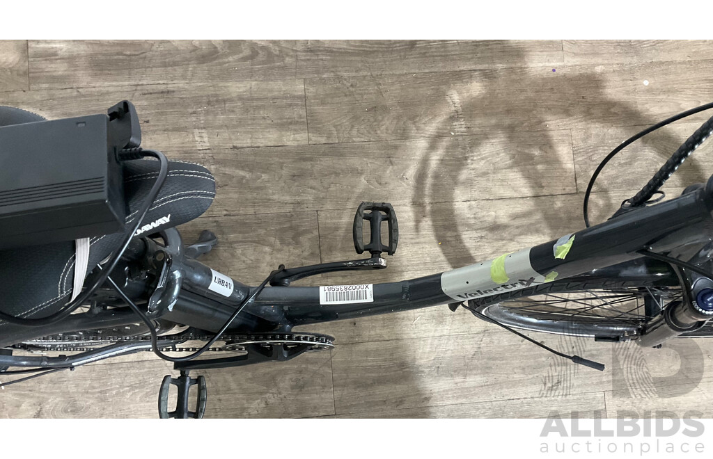 VELECTRIX Urban Step Through Bike W/ Charger - Estimated ORP $659.00