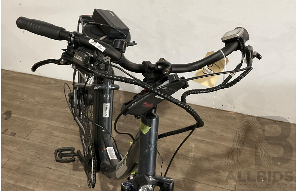 VELECTRIX Urban Step Through Bike W/ Charger - Estimated ORP $659.00