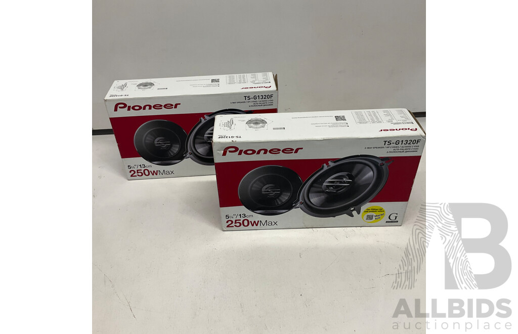 Pioneer TS-G1320F 2 Way G-Series Coaxial Speakers - Lot of 2 - Total ORP$ 120.00