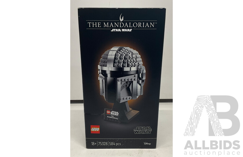 LEGO the Mandalorian Helmet (75328) & the Scout Trooper Helmet - Lot of 2  - Estimated Total ORP $199